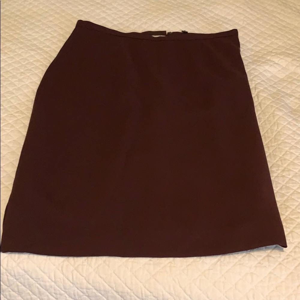 Preview Collection 6P plum skirt